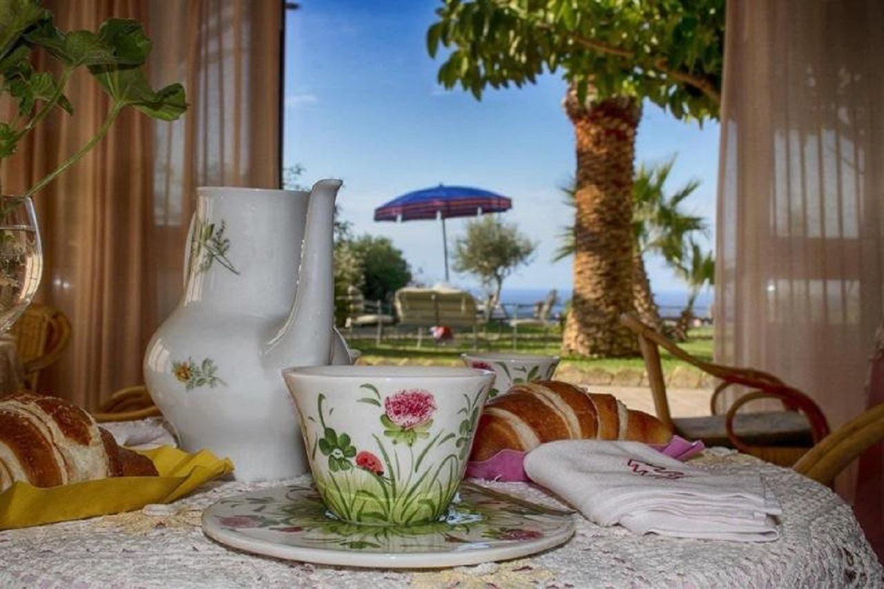 Hotel Villa Rita Forio di Ischia Екстериор снимка
